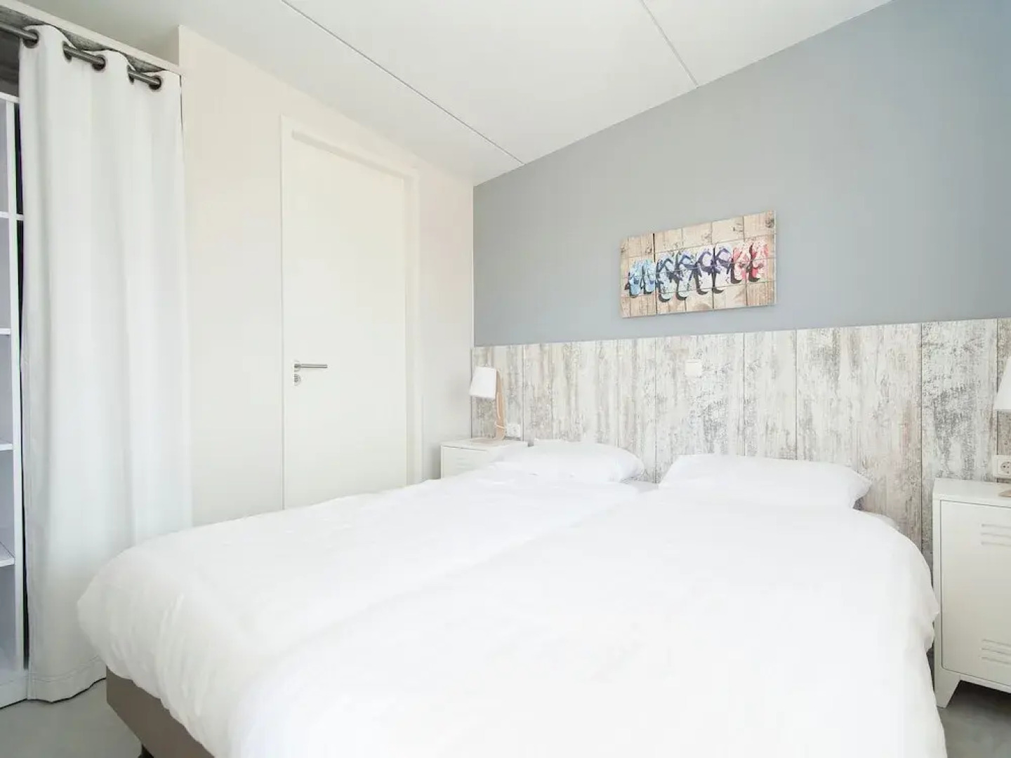 Modern Lodge With Nice Terrace, in Bloemendaal