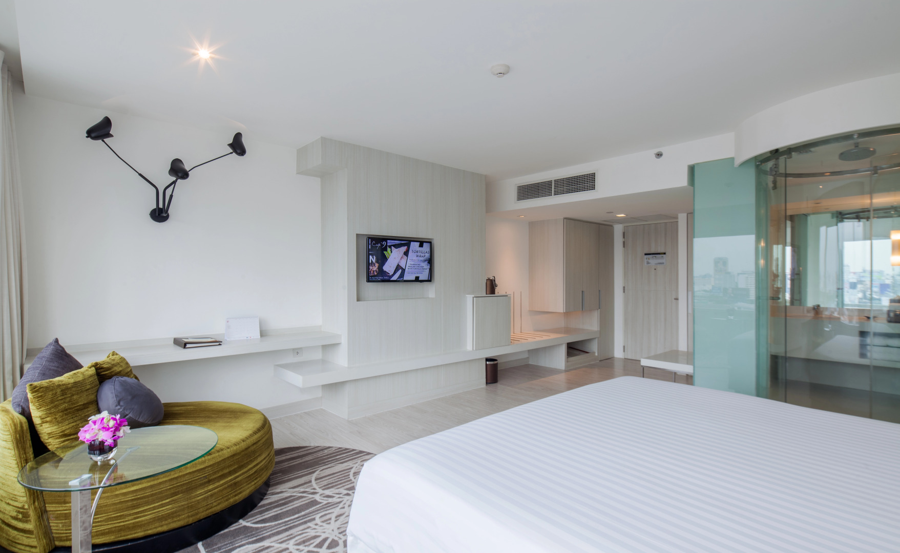 Centara Watergate Pavilion Hotel Bangkok