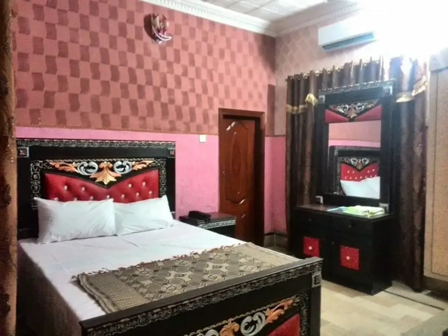 Alydia Inn Guest House