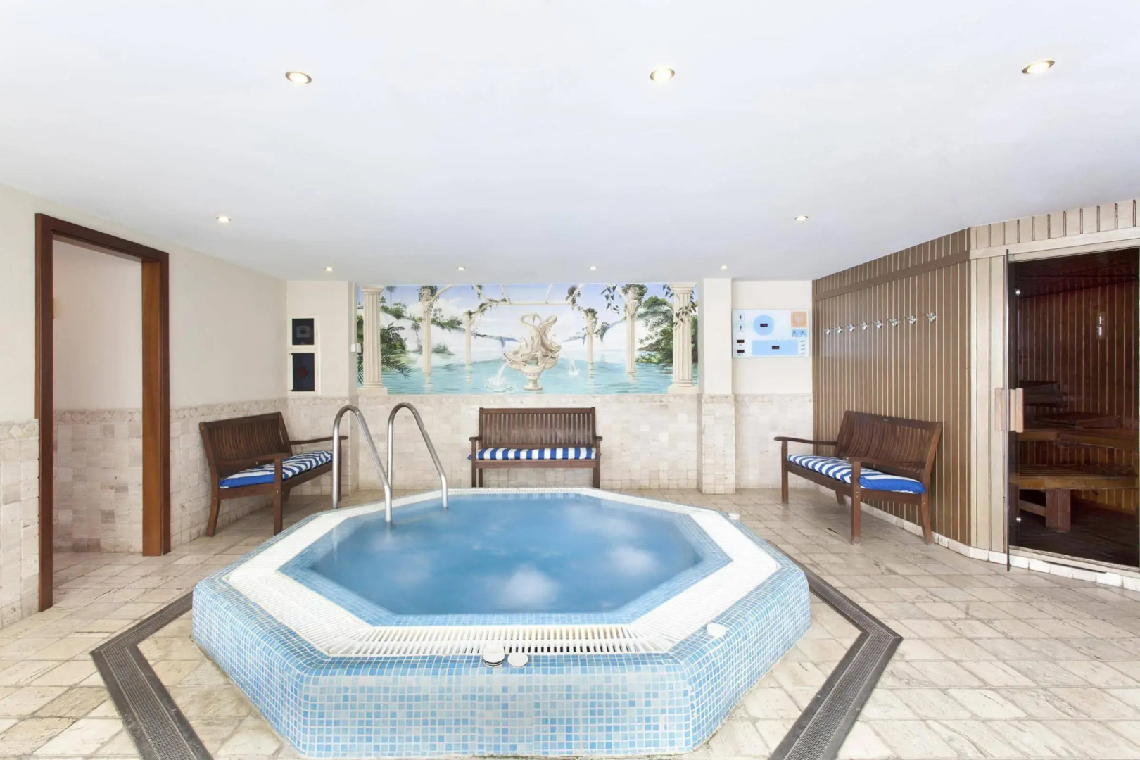 Grupotel Acapulco Playa - Adults only