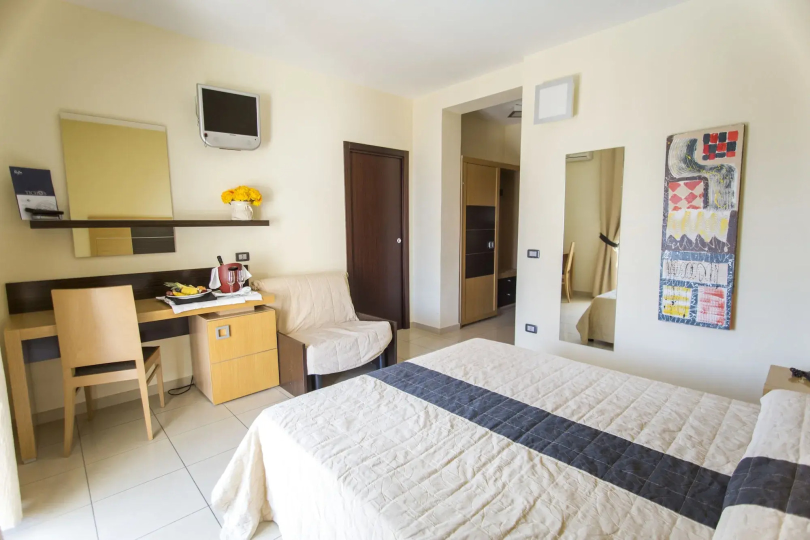 Ticho's Greenblu Hotel