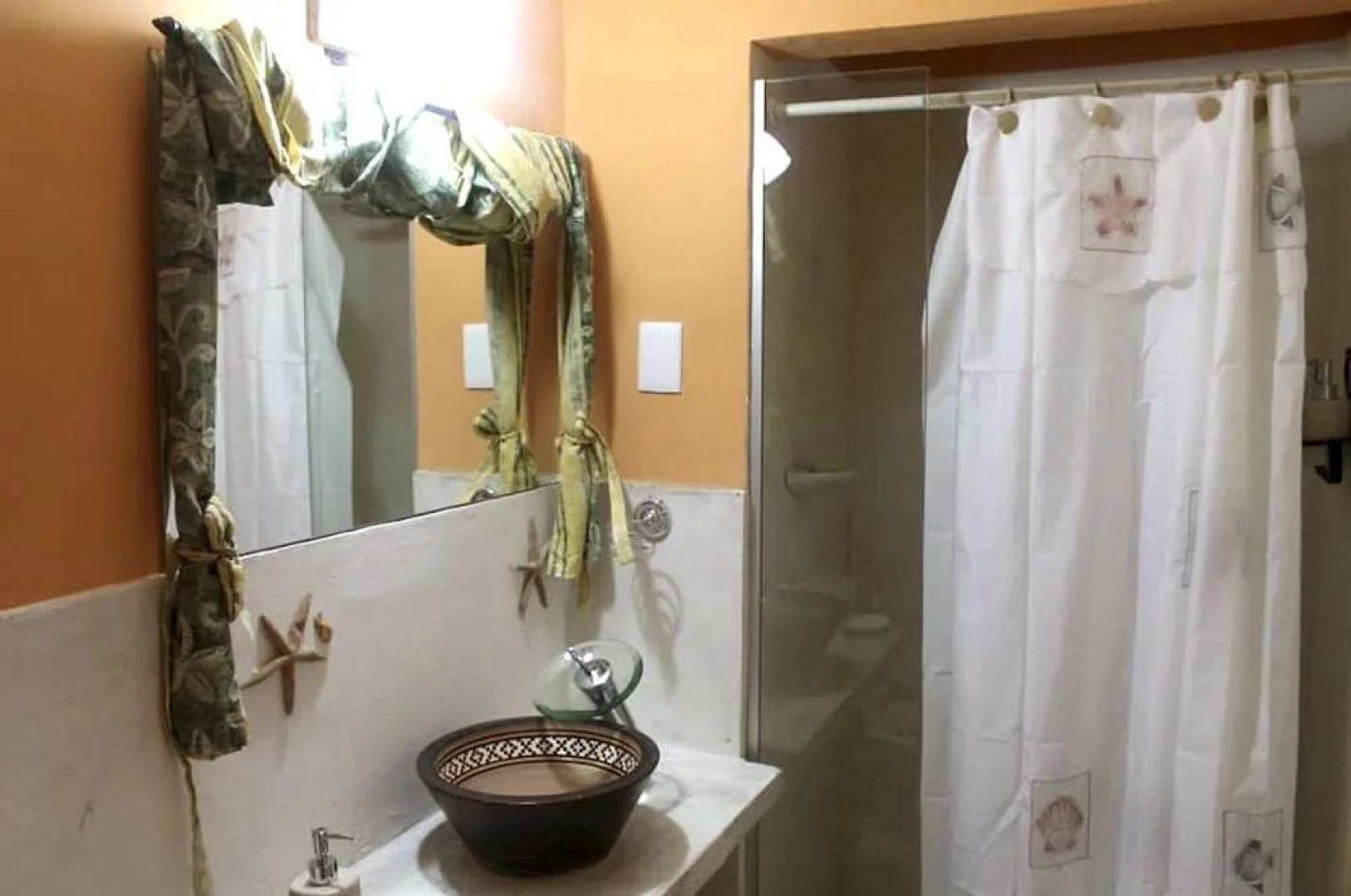 El Sol De Las Grutas