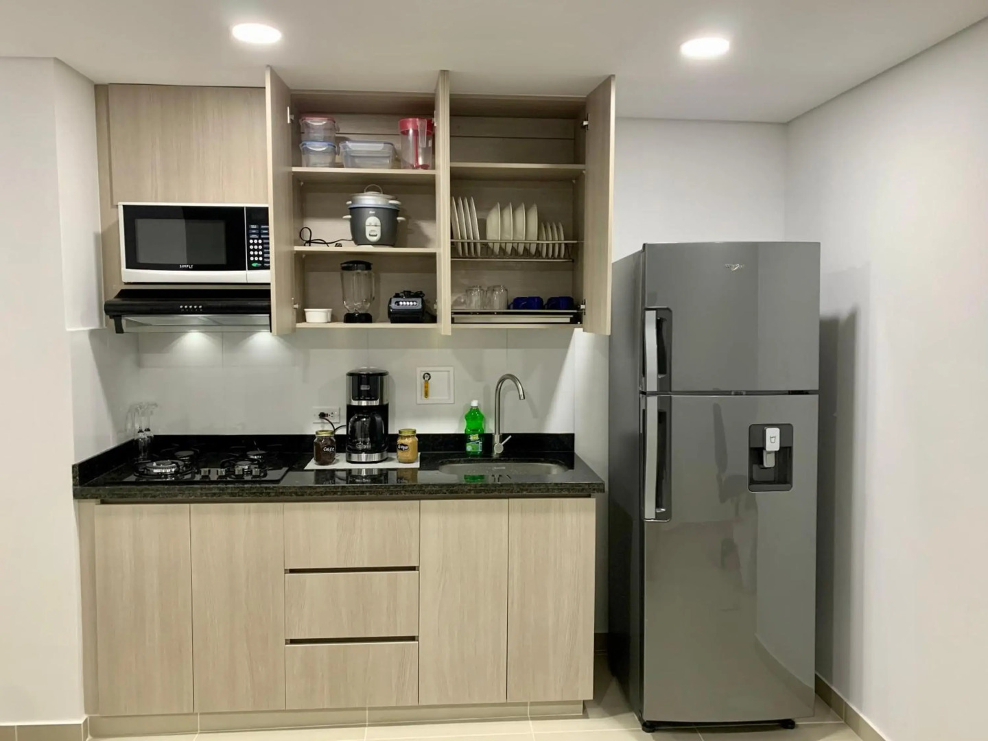 CE26 Beautifull Apartment and Parking