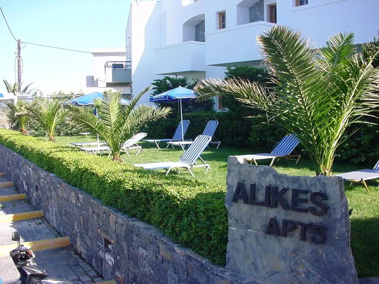 Elounda Alikes Suites & Studios