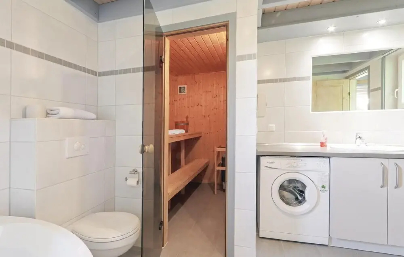 Nice Home in Rechlin With 3 Bedrooms, Sauna and Wifi