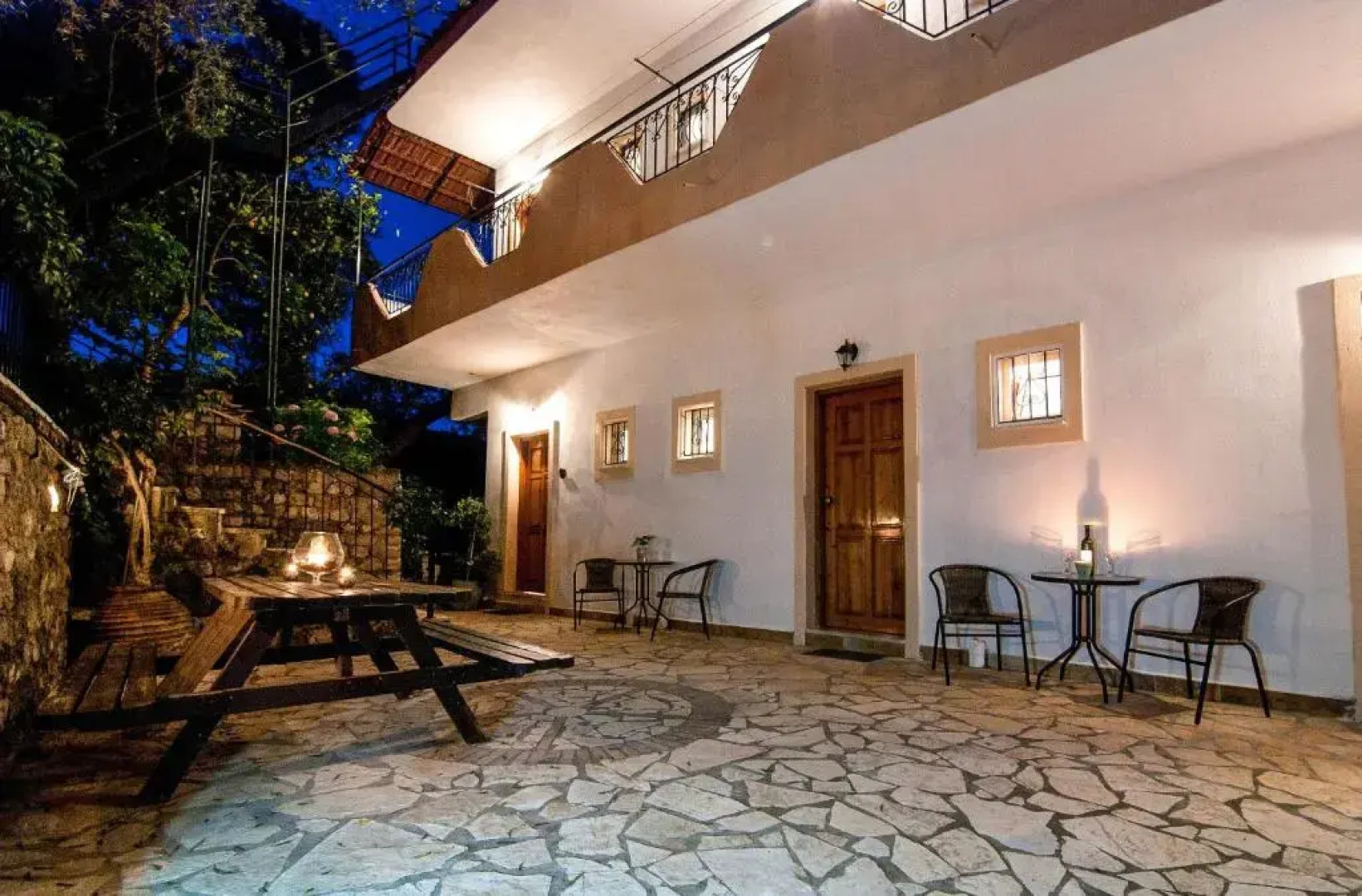 Rizos Studio Sarakiniko