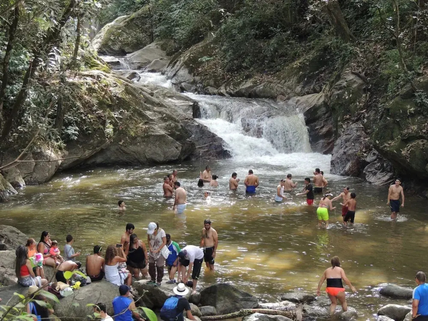Hostal Alto De La Montaña