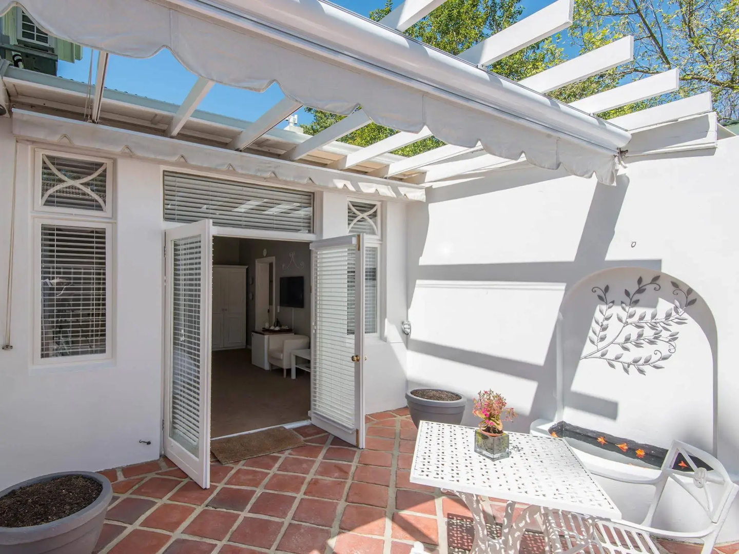 Summerwood Guest House