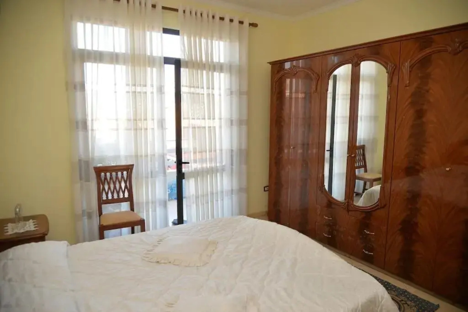 Lovely 2-bedroom condo near the City center