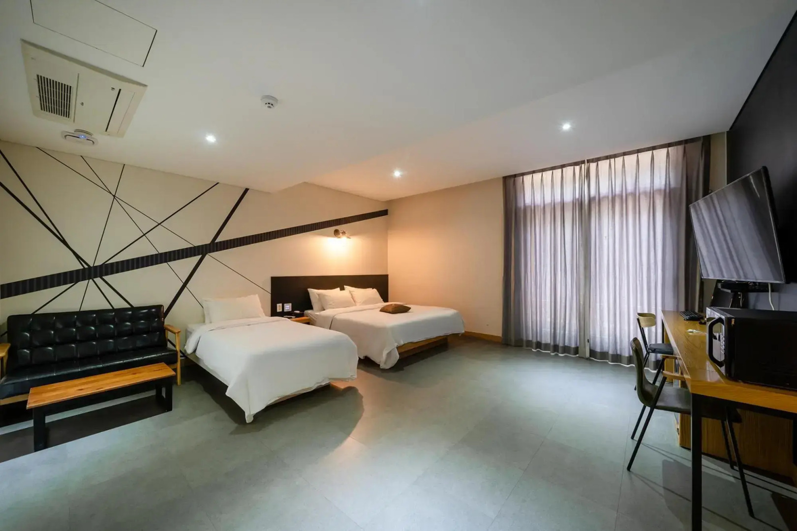 Jincheon Well Prime Fashionable Hotel