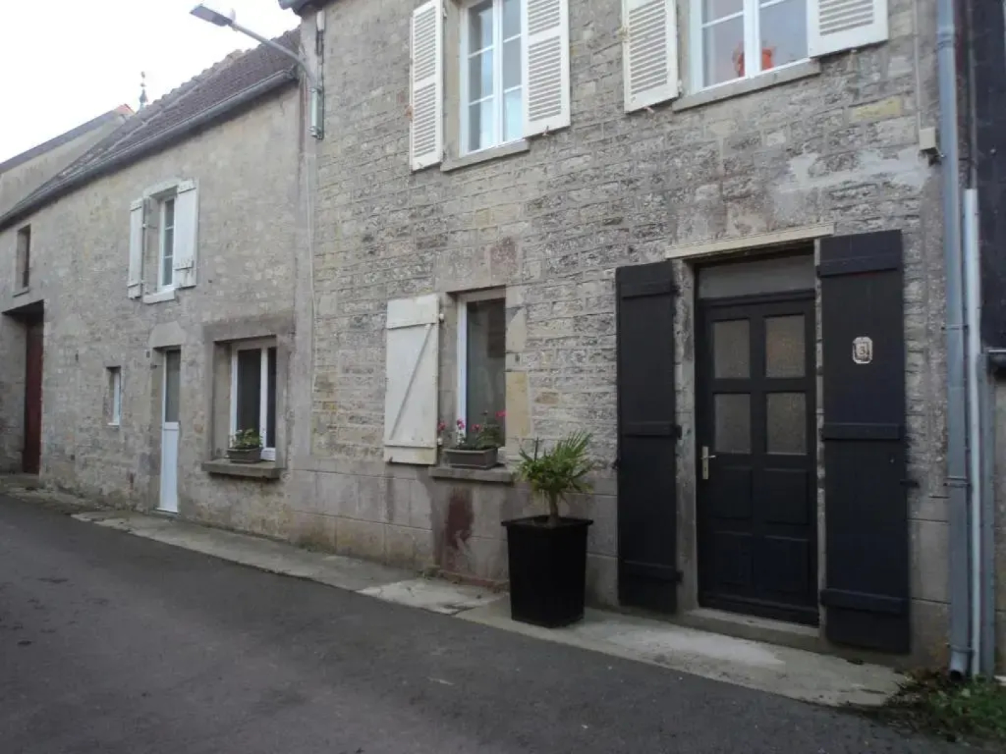 3 Rue des Caux