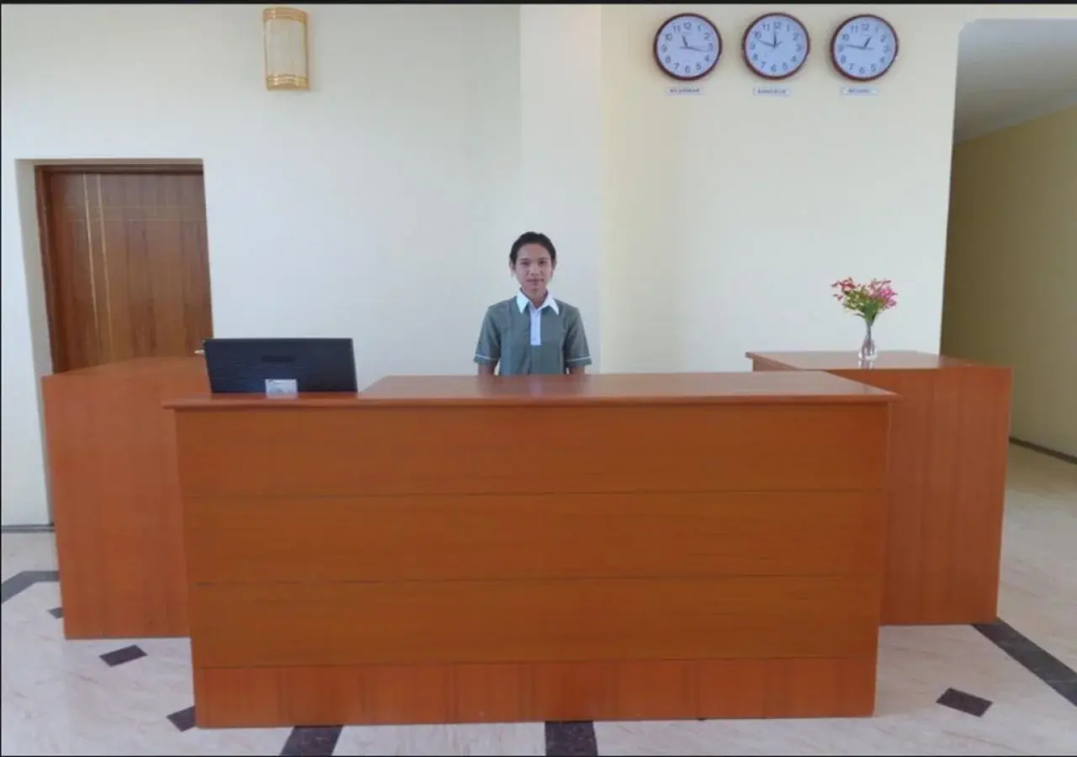 Apex Hotel