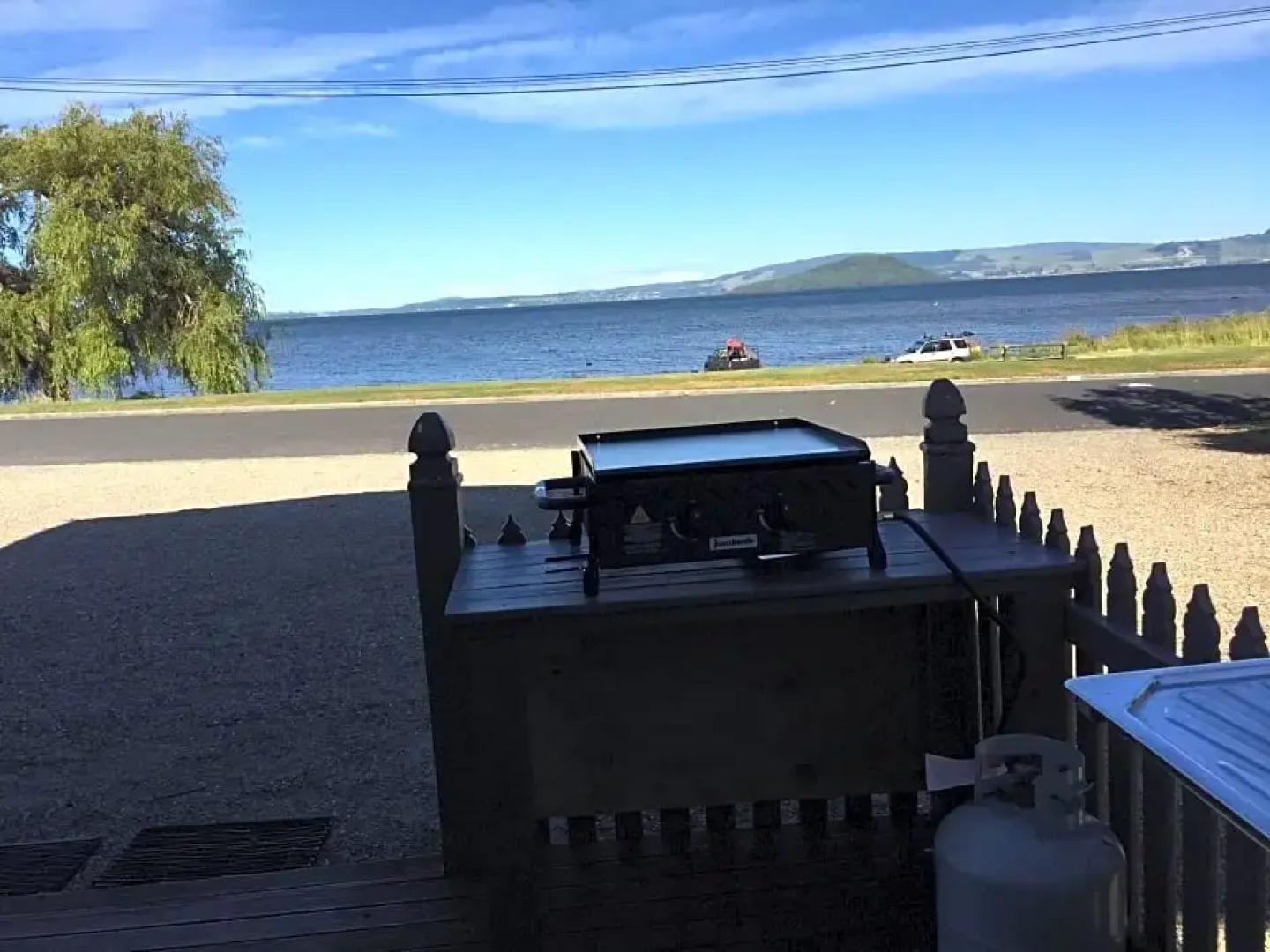 Waiteti Lakefront Motel