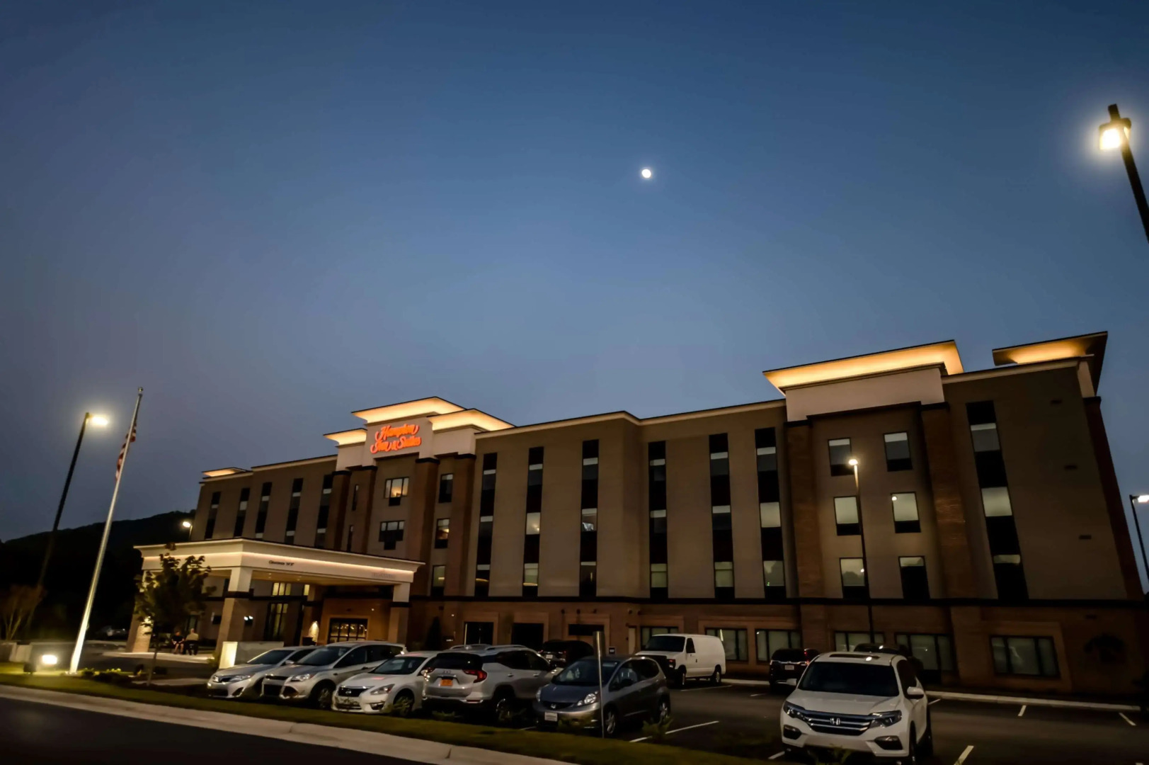 Hampton Inn & Suites Lenoir