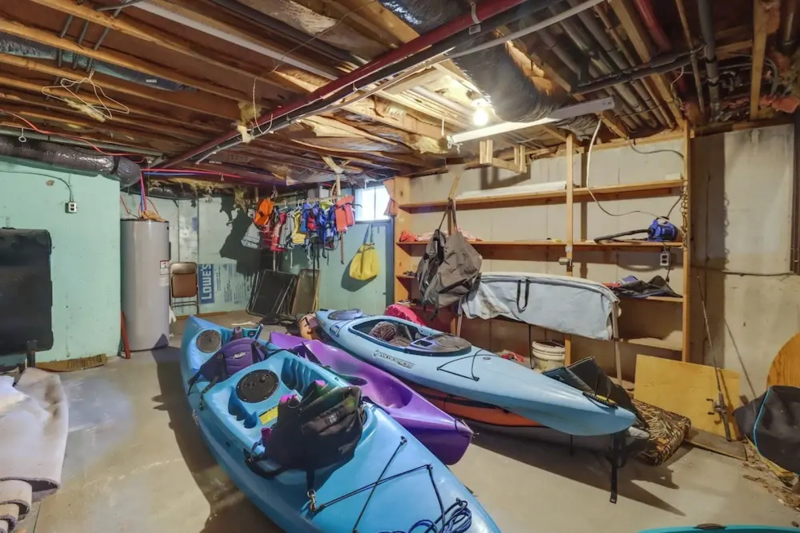 Near Skiing: Lakefront Gem w/ Kayaks in Long Pond