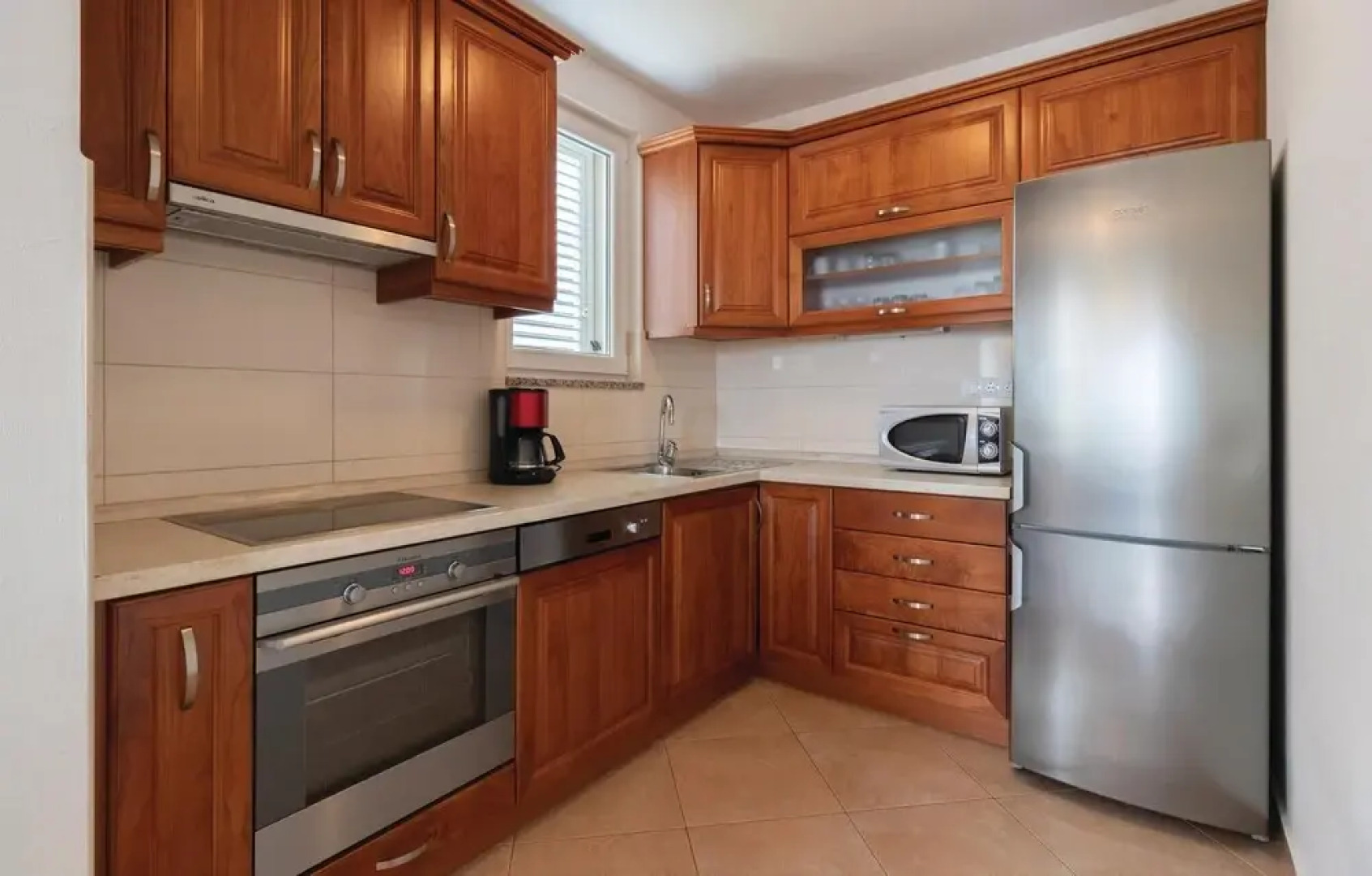 Amazing Home in Zdrelac With Wifi and 6 Bedrooms