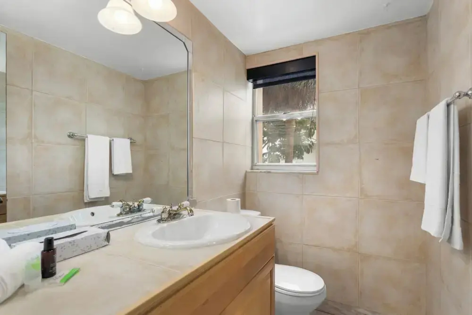 Bay Harbor Sunset Apt 2C
