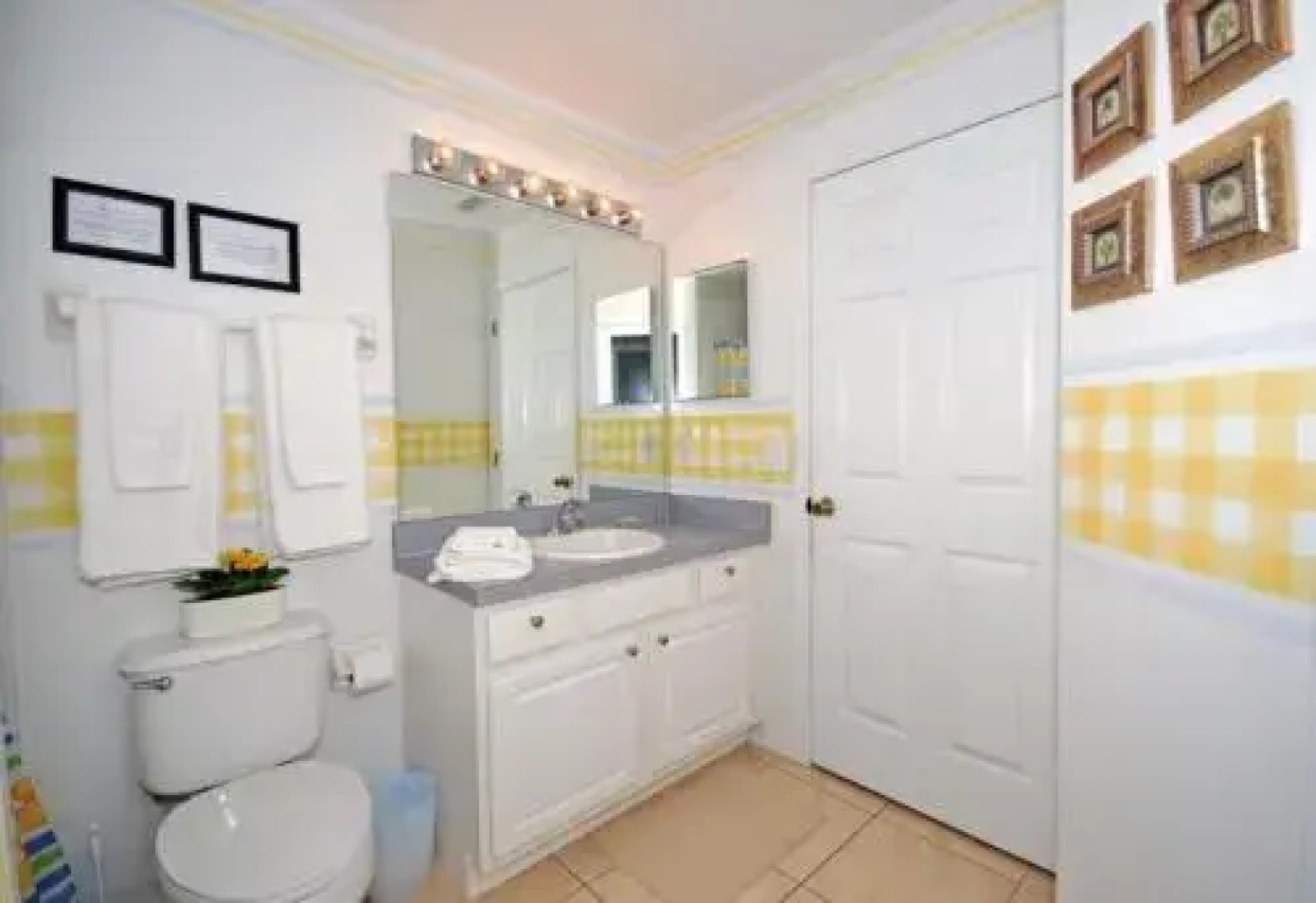 South Beach Villa 4 Br villa by RedAwning