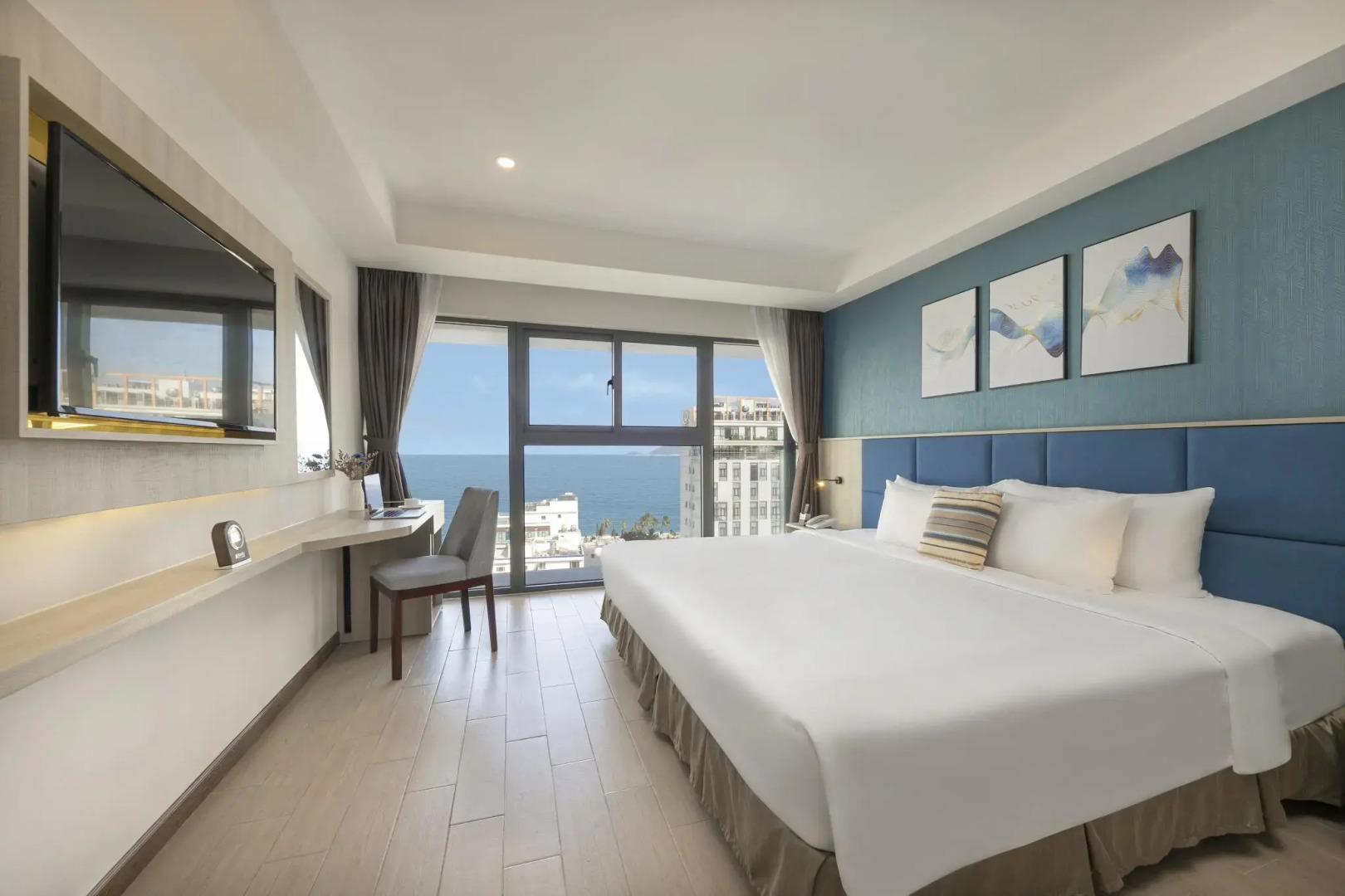 Atlantic Nha Trang Hotel