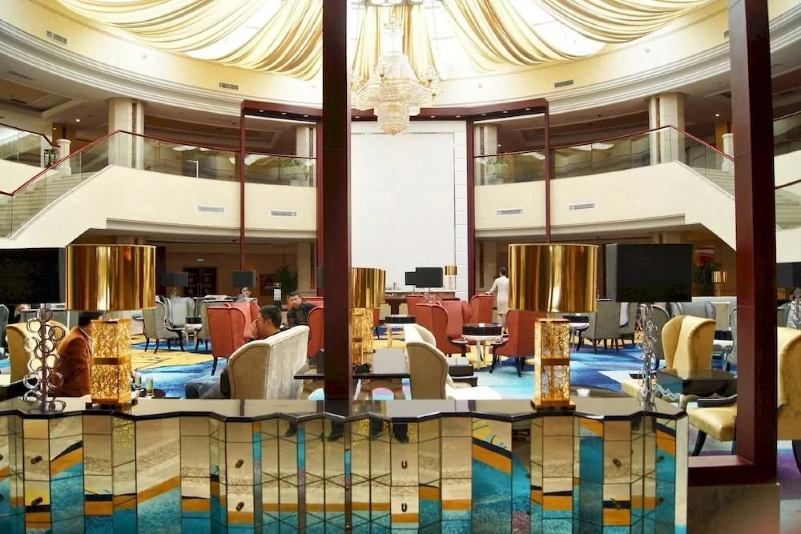 Pacific International Hotel