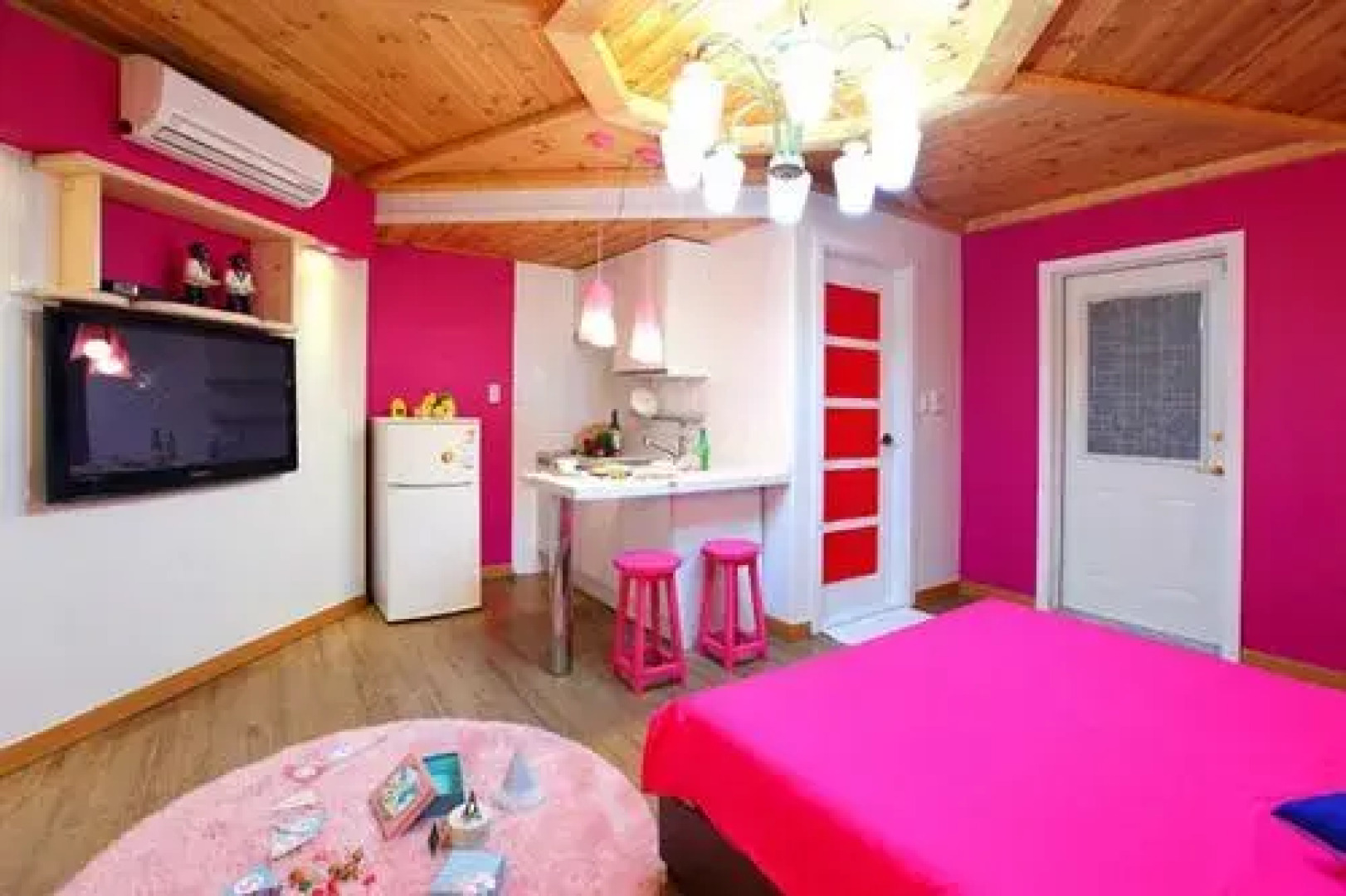 Squirrel And Akorn Pension