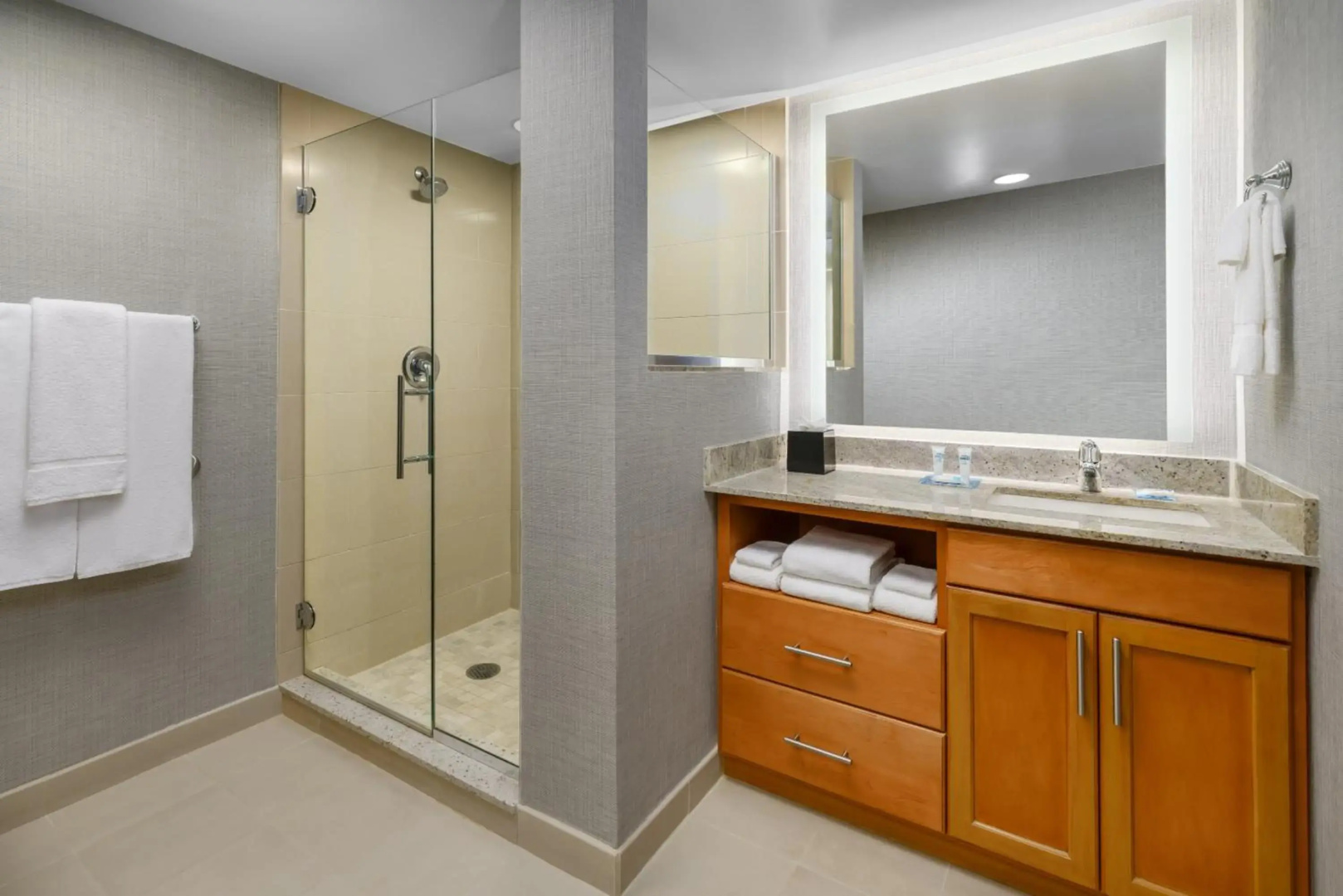HYATT house Fort Lauderdale Airport & Cruise Port