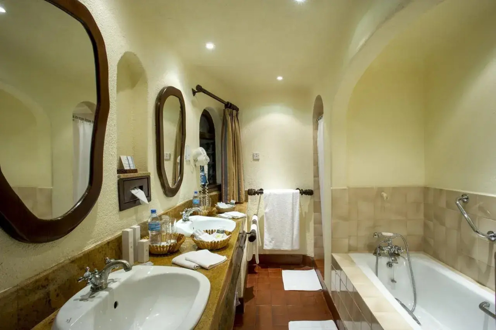 Serengeti Serena Safari Lodge