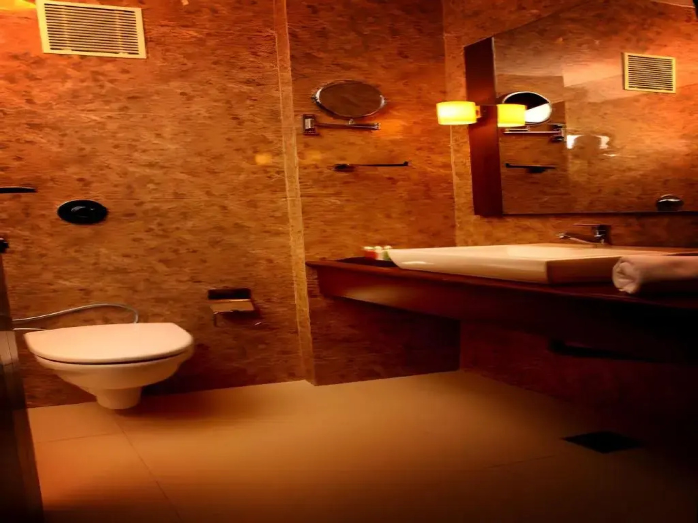 OYO Premium Mysore Bannimantap