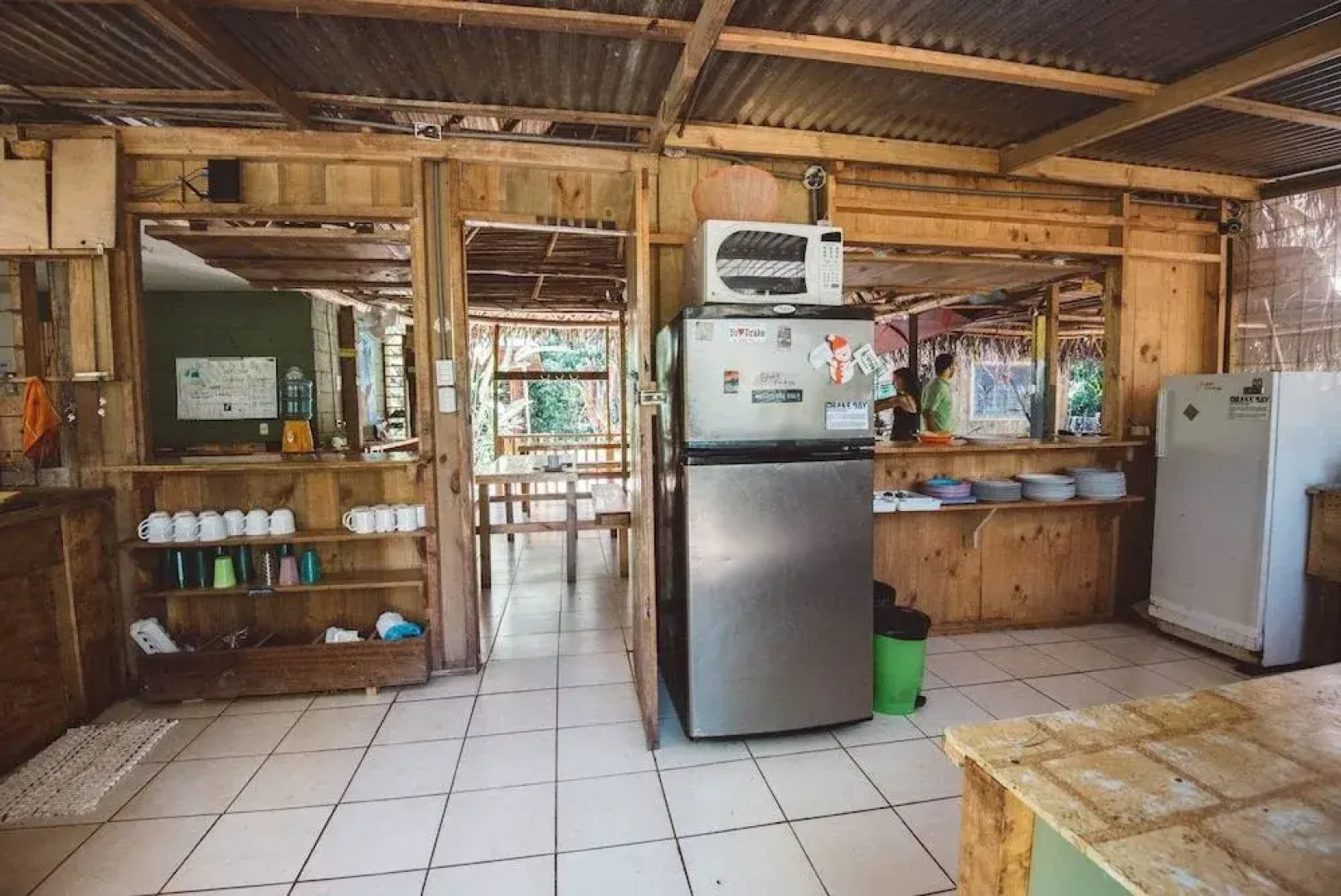 Drake Bay Backpackers