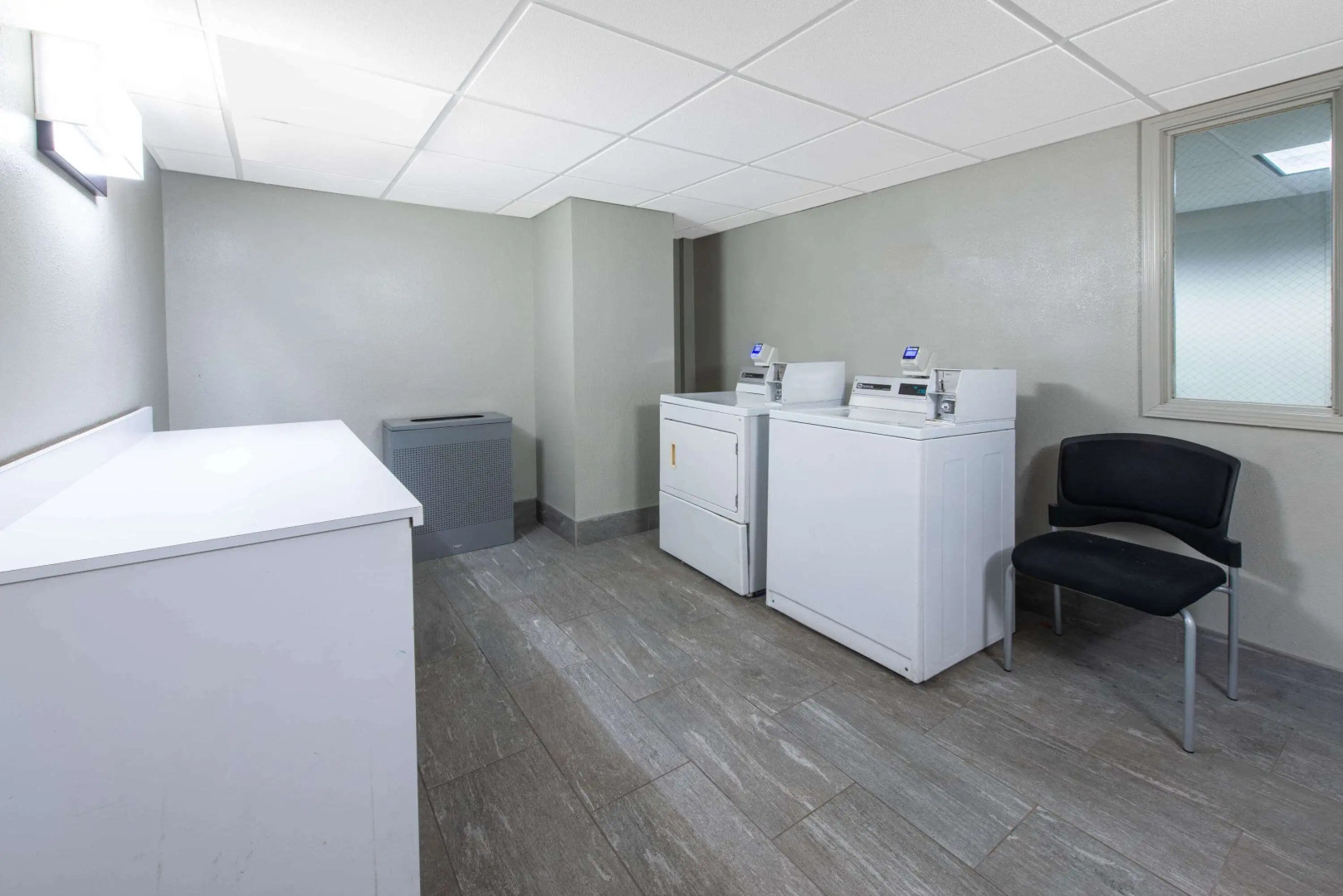 La Quinta Inn & Suites by Wyndham Tampa Brandon Regency Park