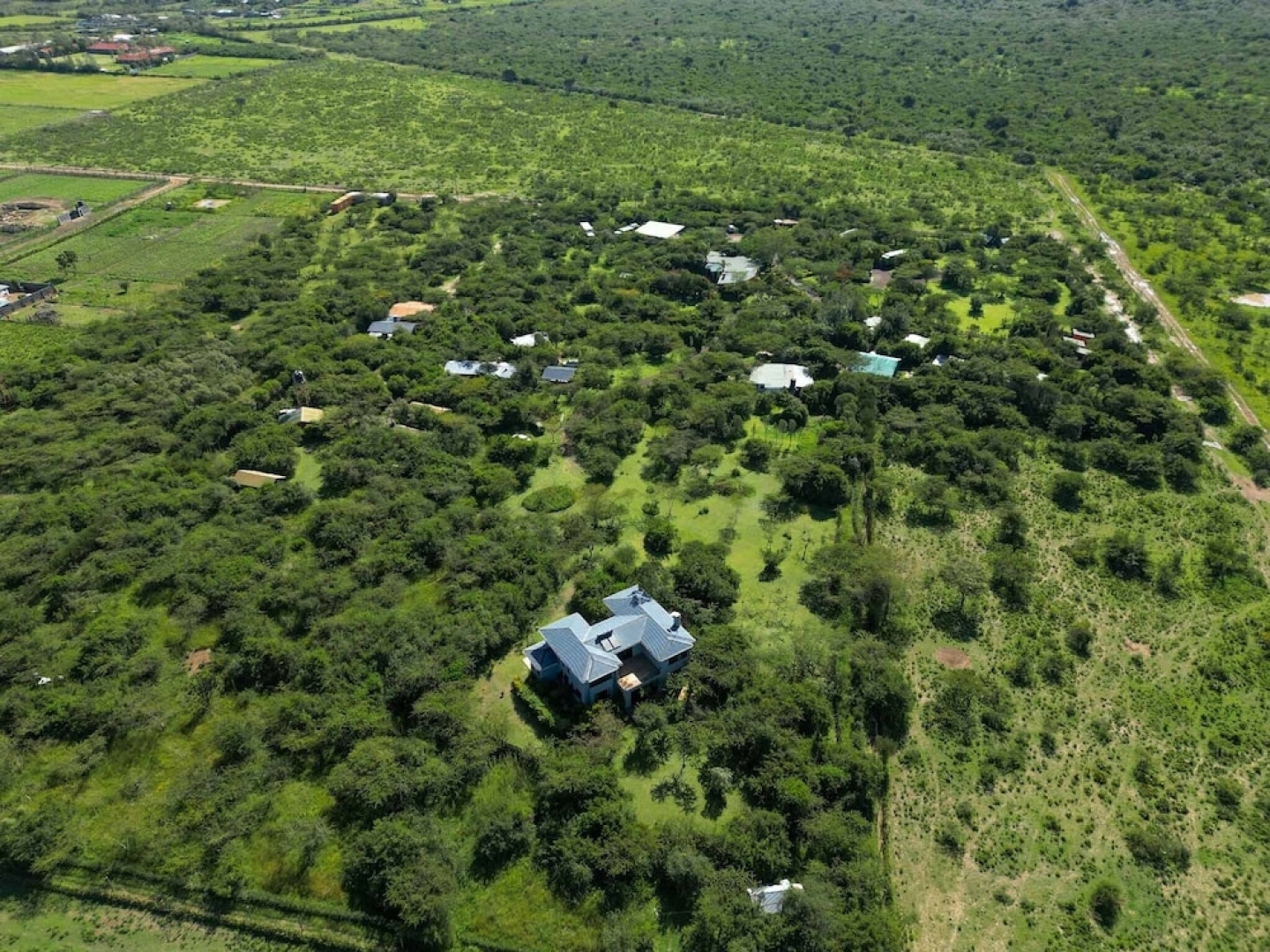 Punda Milias Nakuru Camp