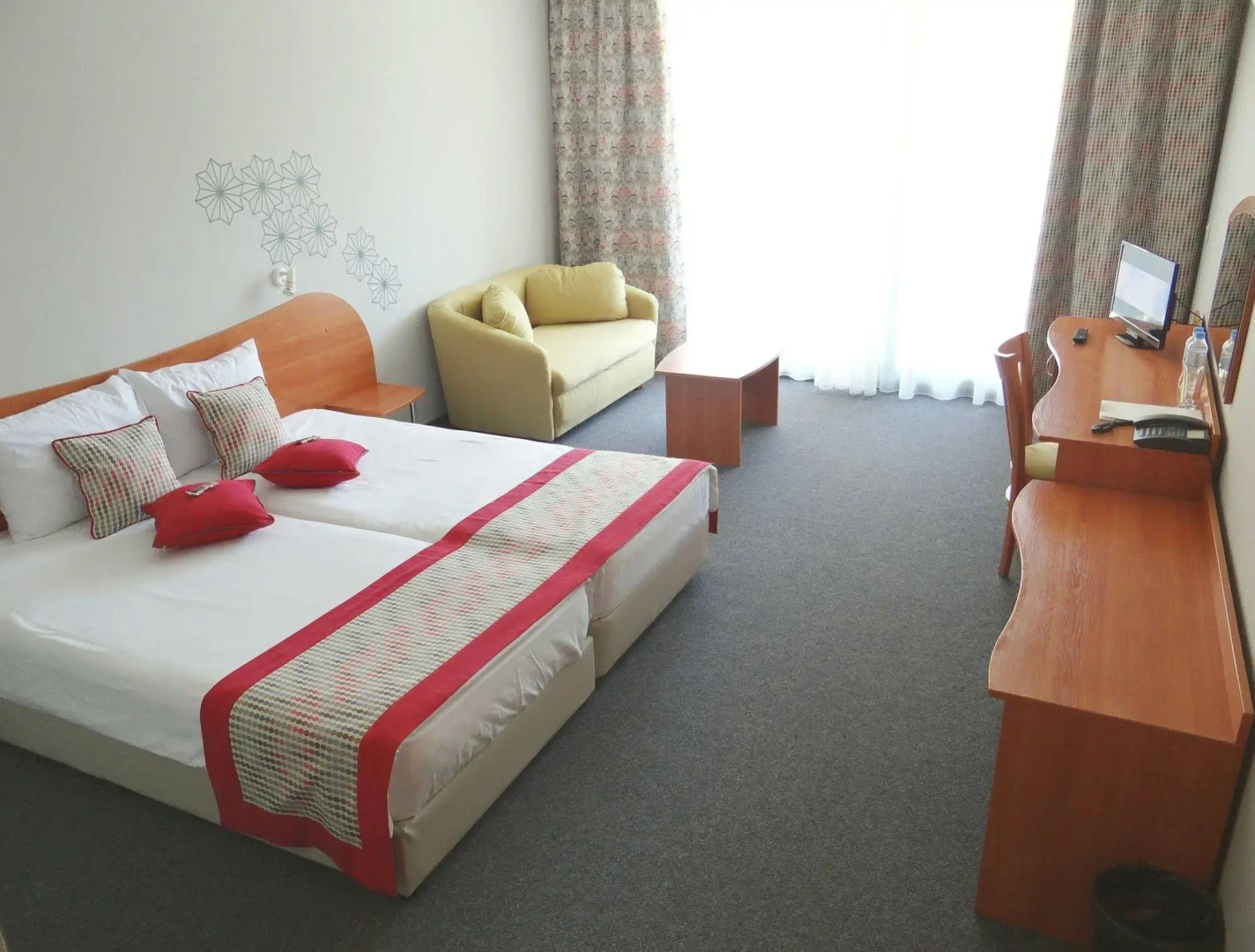 MPM Kalina Garden Hotel