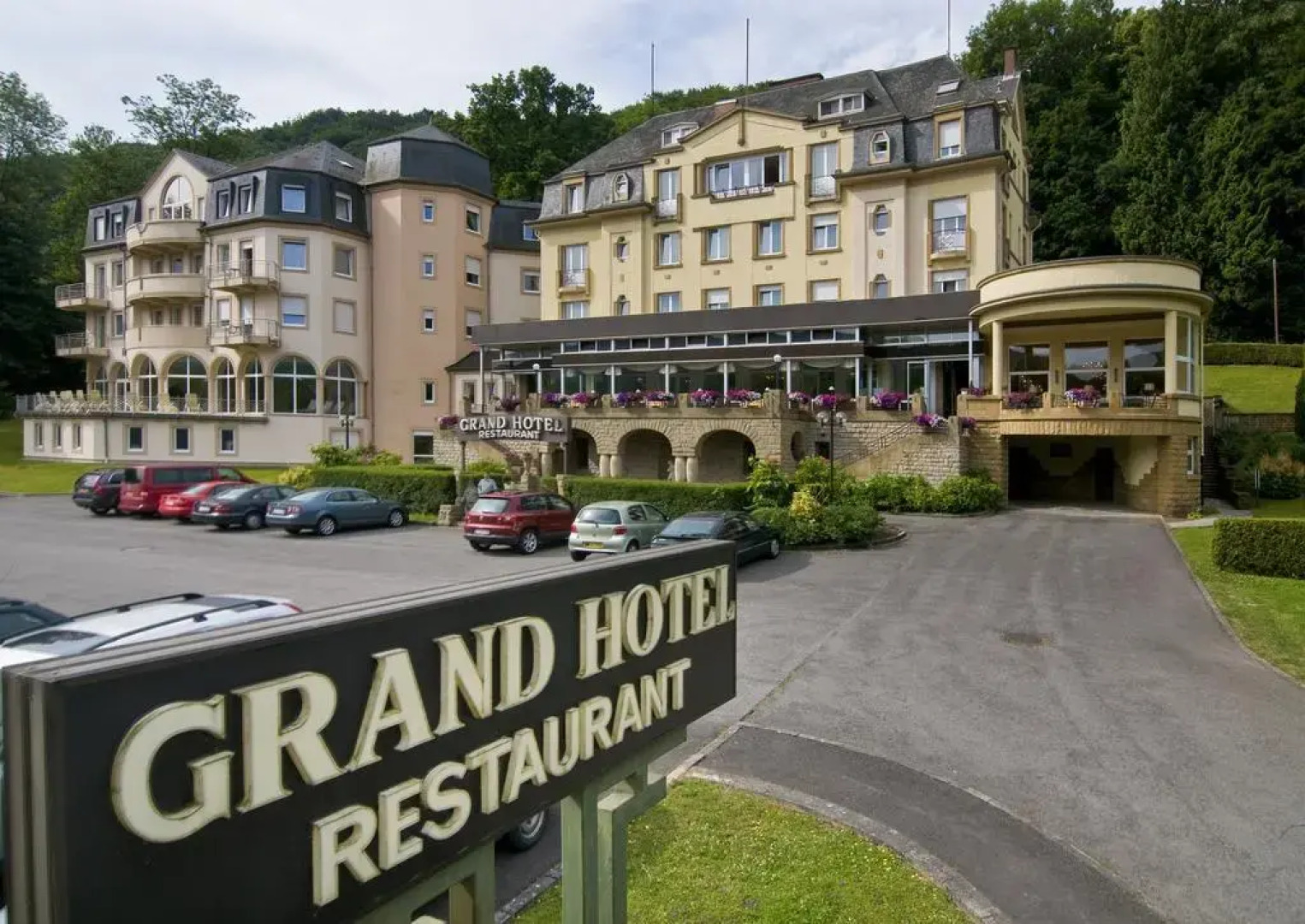 Grand Hotel