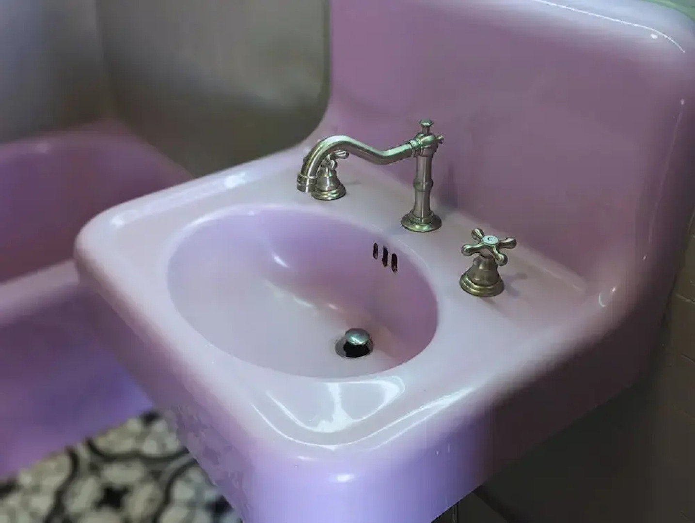 The Well Hotel & Taproom