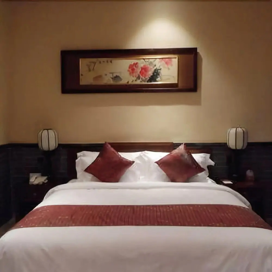 Chong Ning Castle Hotel