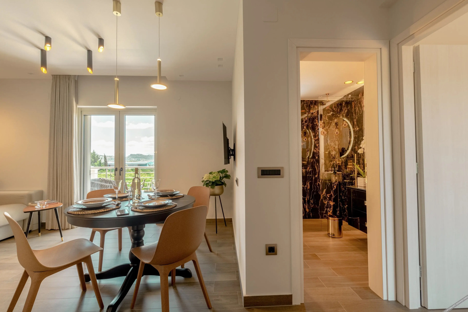 Frunze Luxury Apartments