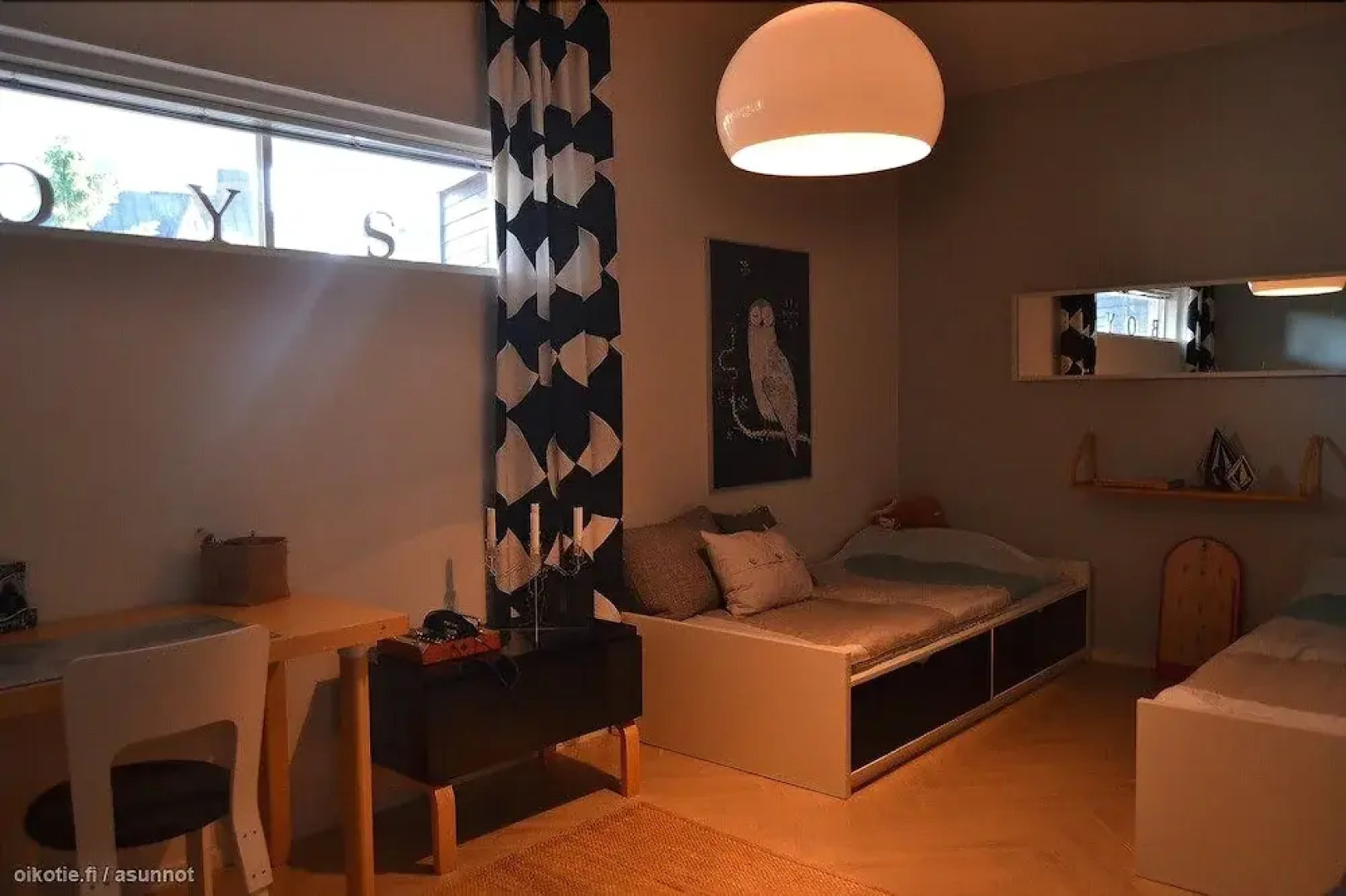 Solakalliontie Row House