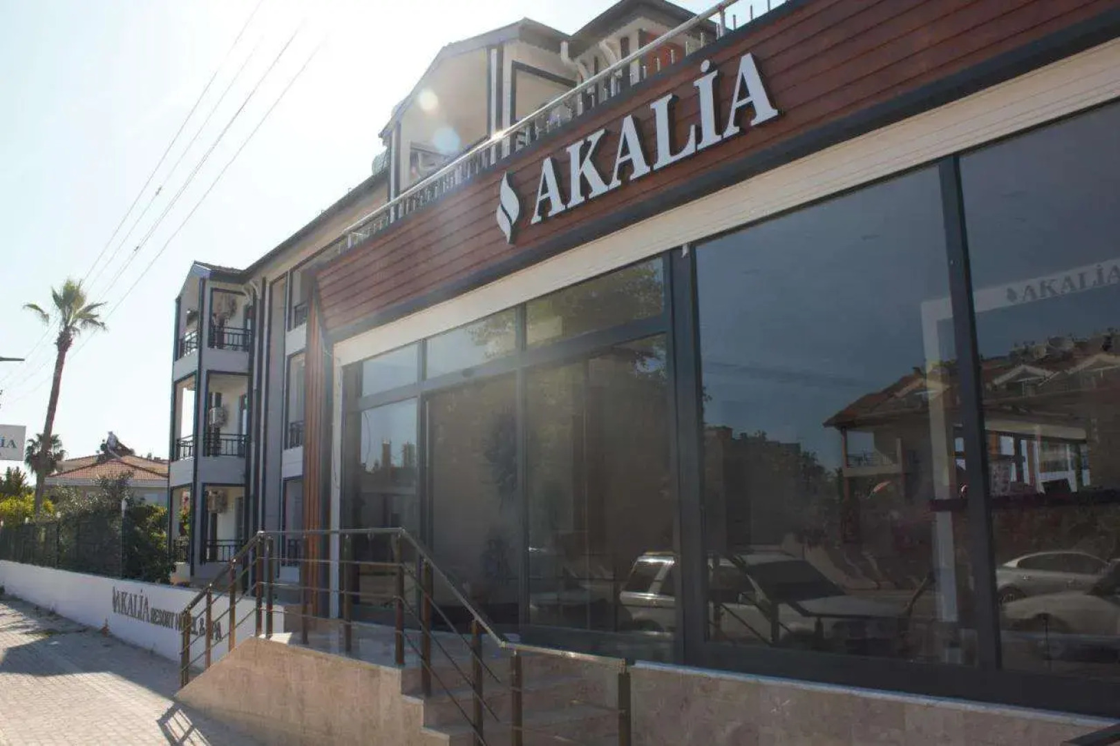 Akalia Suite Hotel & Spa