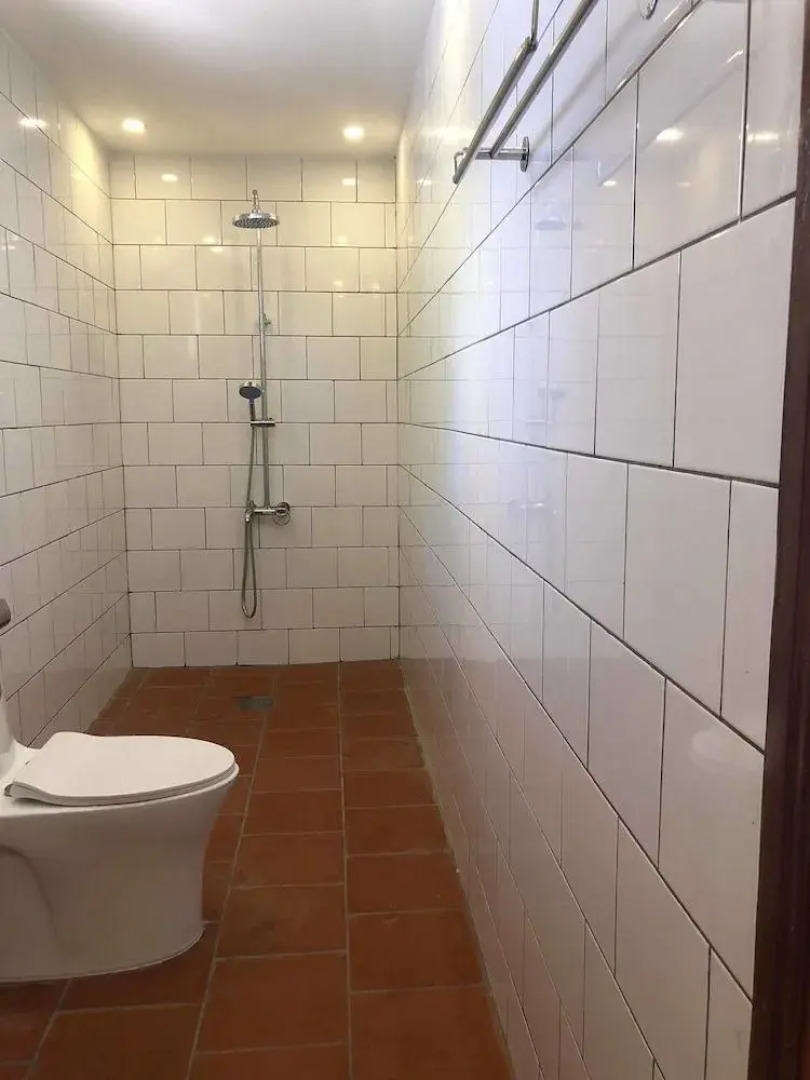 Ocean Beach Bungalows & Hostel