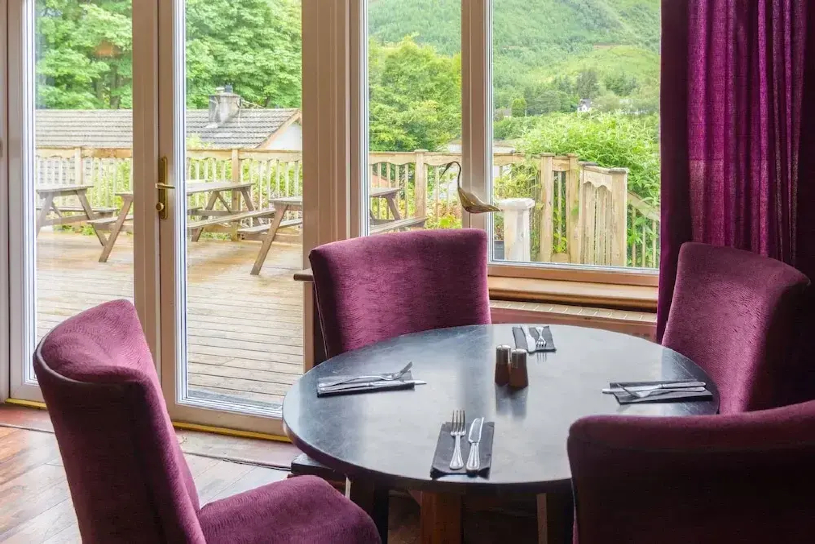 Loch Leven Hotel & Distillery