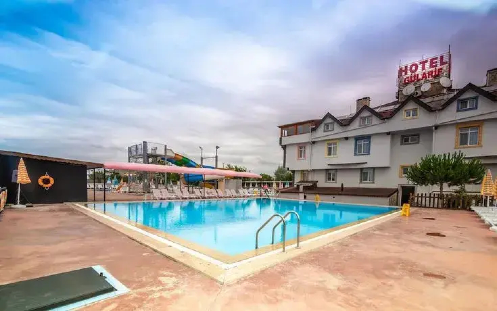 Marmara Life Hotel