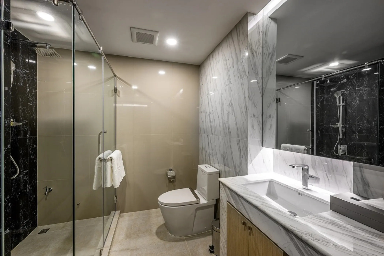 Курортный отель MIDA Grande Resort Phuket