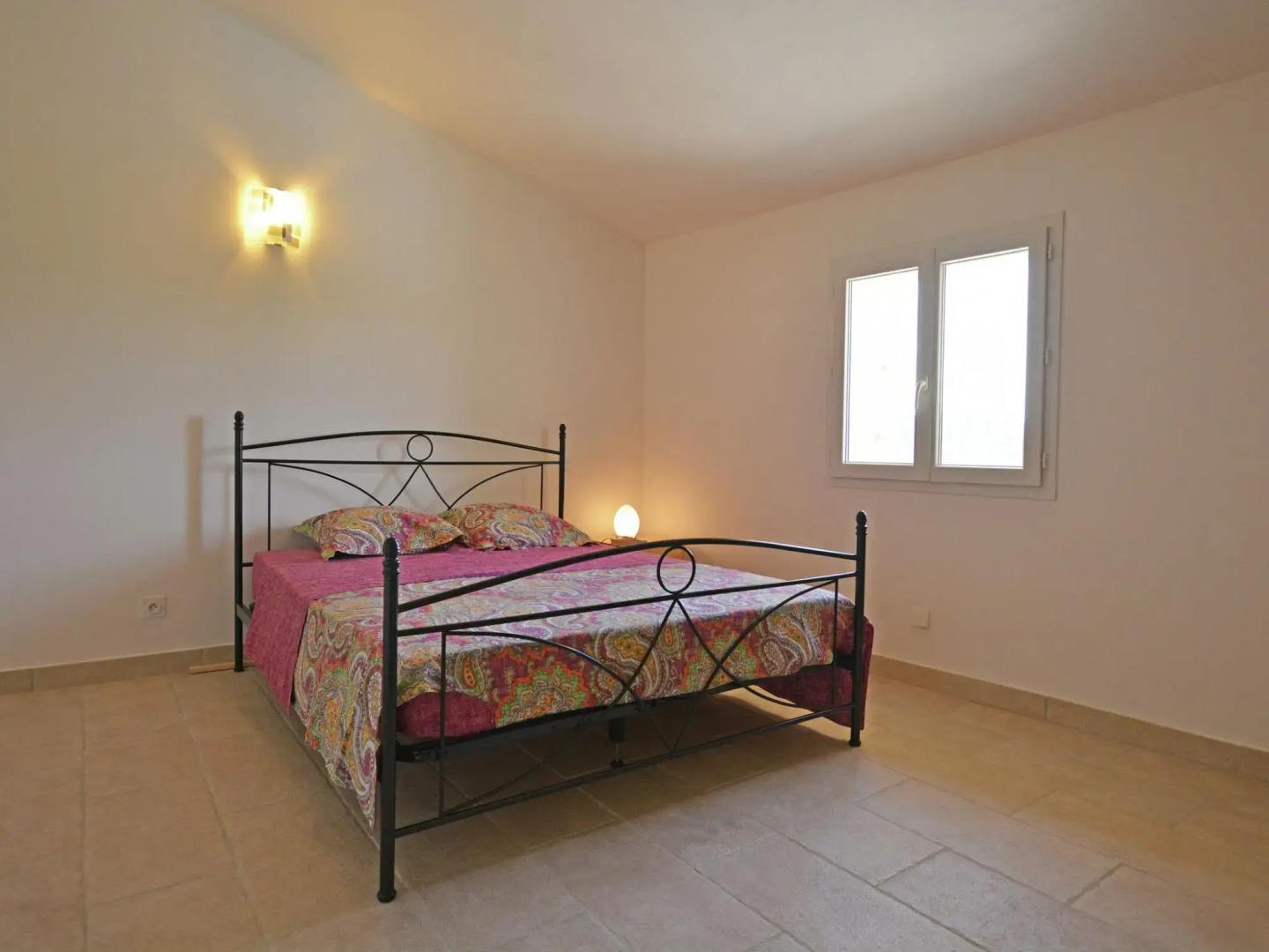 Luxurious Villa in Saint-Laurent-de-Carnols