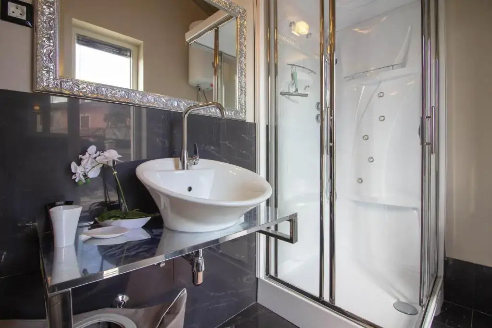 Charming villa Darte with private heated pool near Rovinj