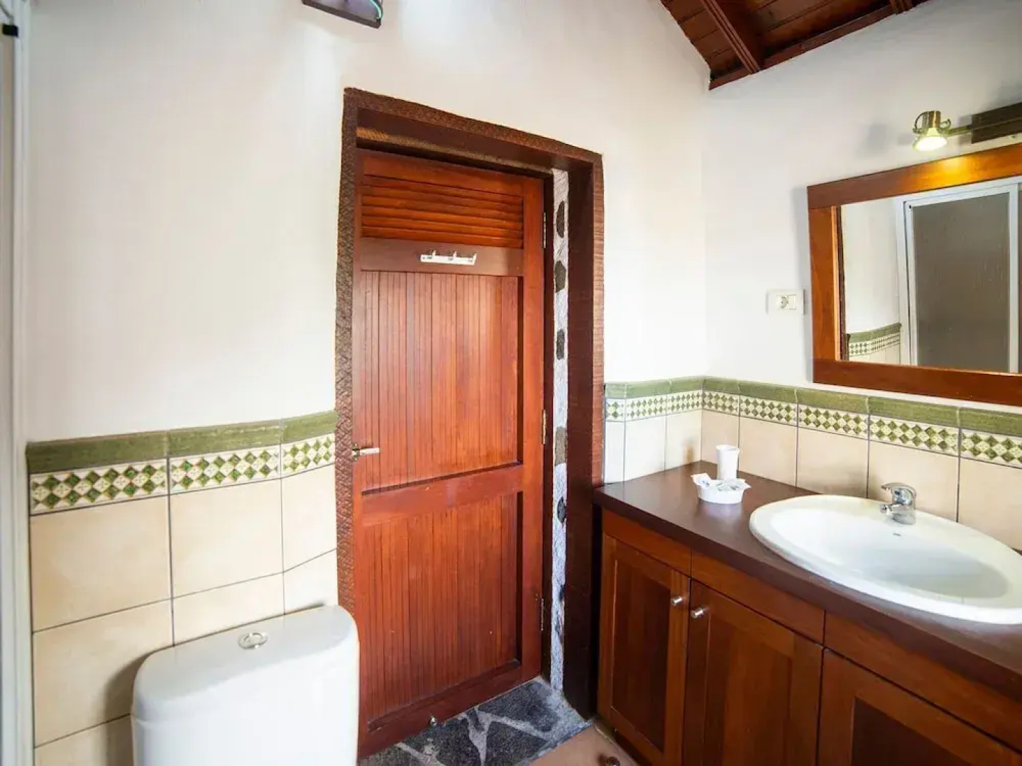 Authentic Holiday Home Full of Character, With Lots of Privacy and Stunning View