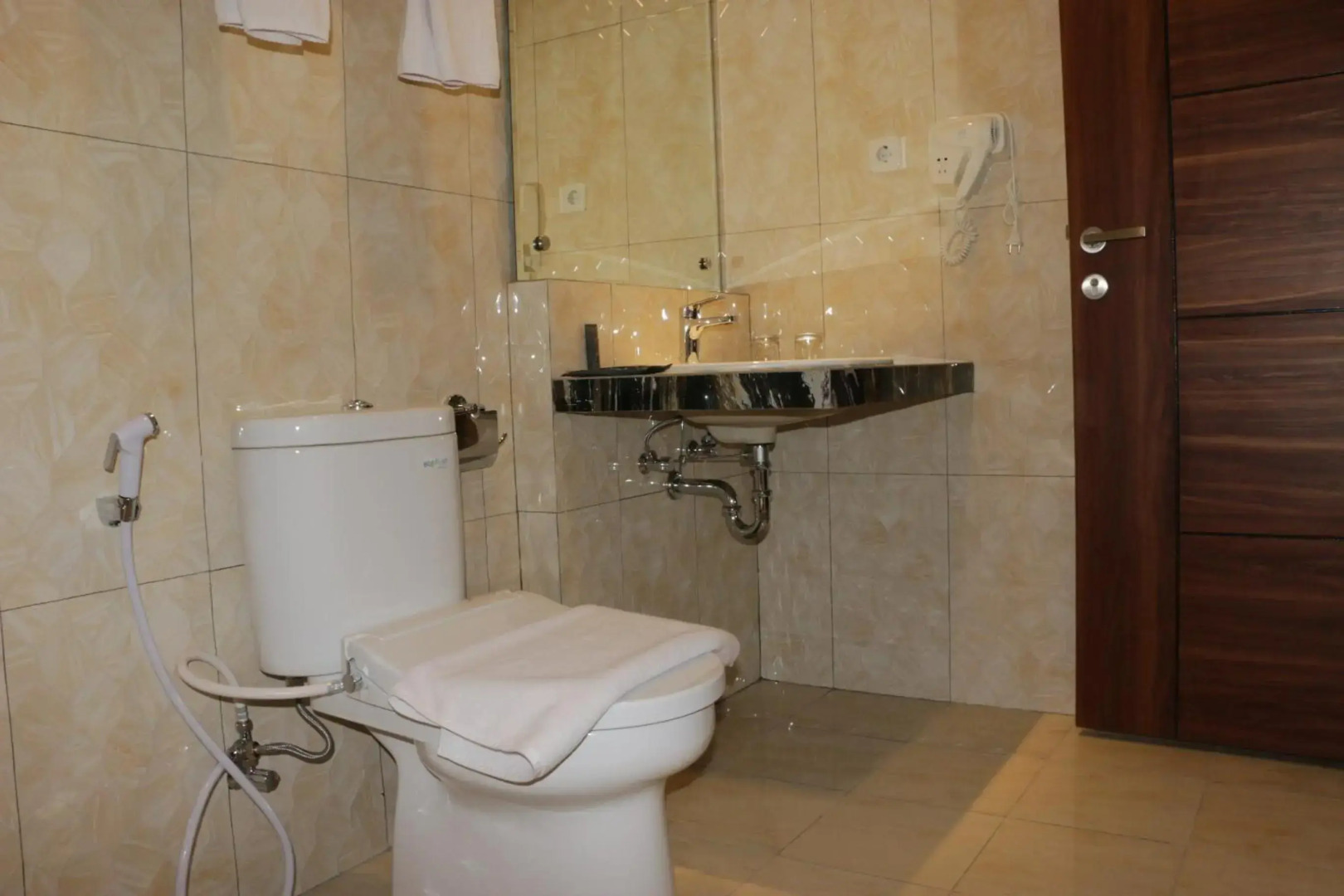 Horison Express Sentani