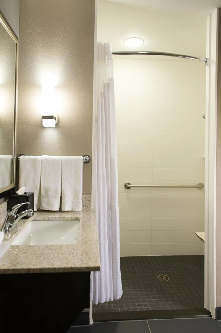 Holiday Inn Express & Suites Madison Central by IHG