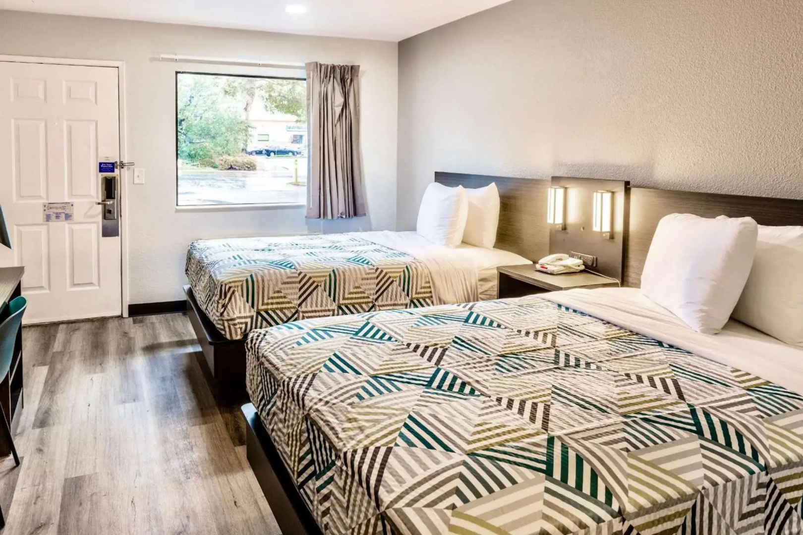 Motel 6 Carlsbad, CA - East