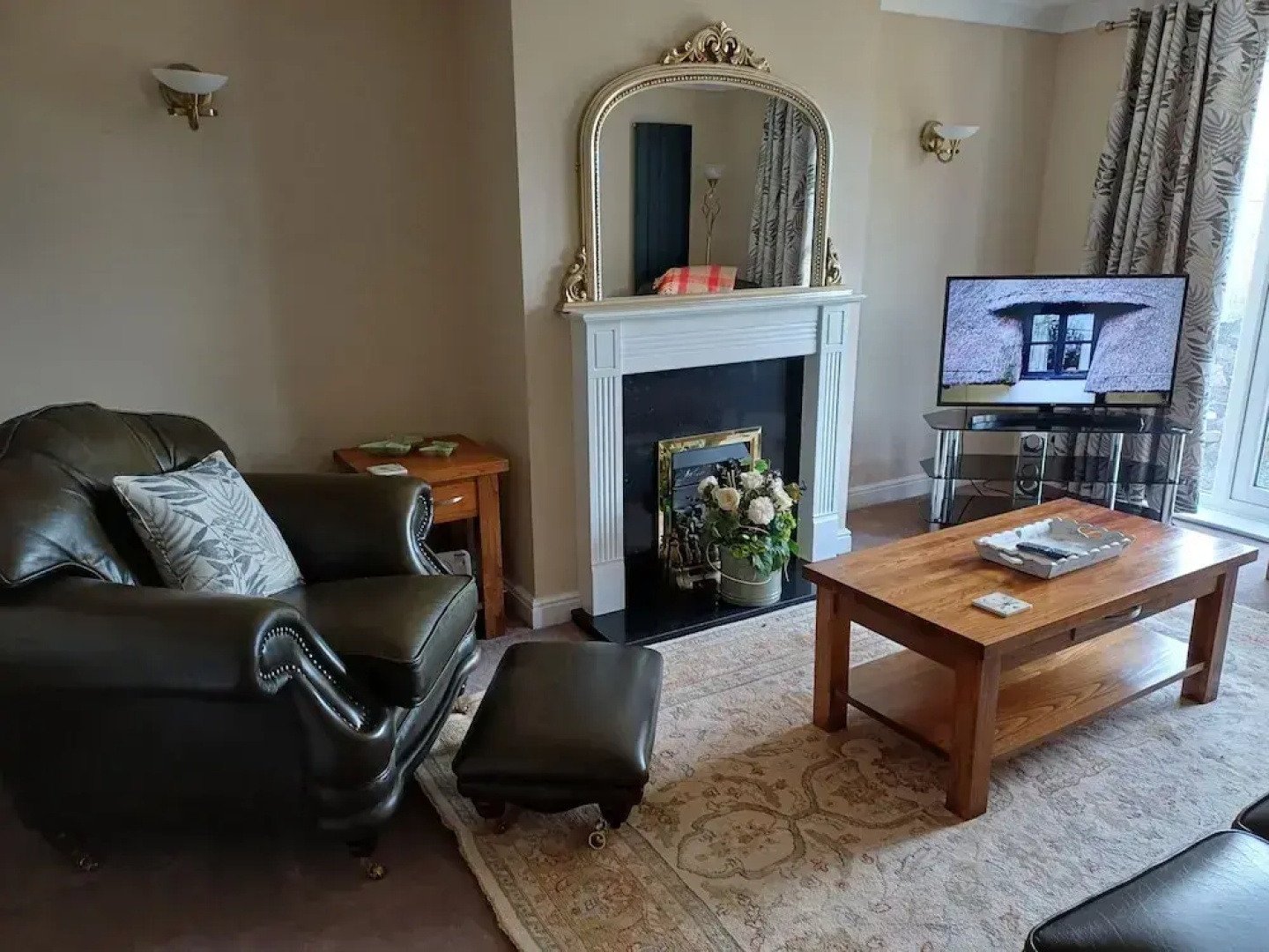 3-bed Bungalow Near Conwy Valley Close to Castle