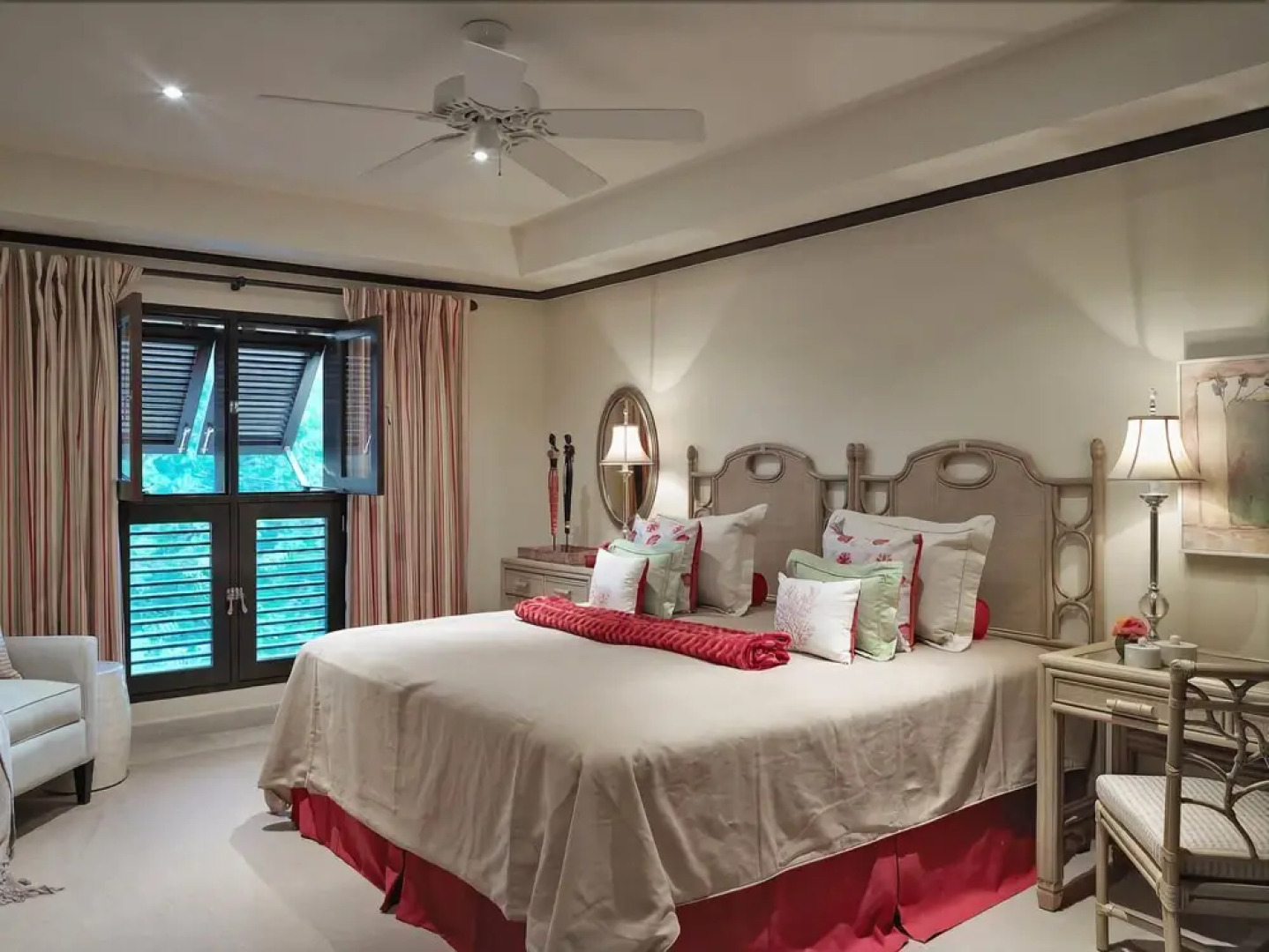 Coral Cove Beachfront Villas